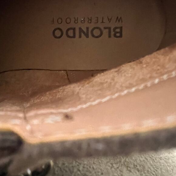 Blondo Samara Tan Taupe Waterproof Suede Ankle Booties Womens 9 - Picture 12 of 13